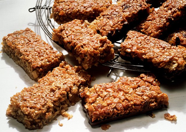 the-risks-and-rewards-of-protein-bars-anytime-fitness