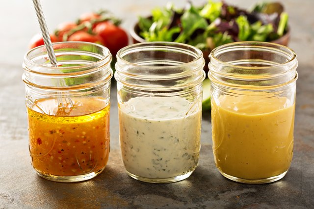 Yes, You Can Eat Salad Dressing on a Low-Carb Diet — Here's How