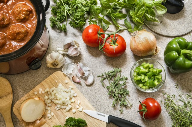 How to use your slow cooker properly