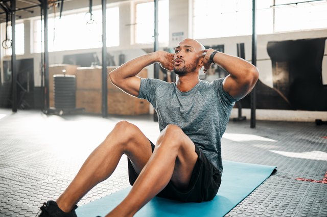 Are sit-ups worth the pain and are you doing them right? We asked