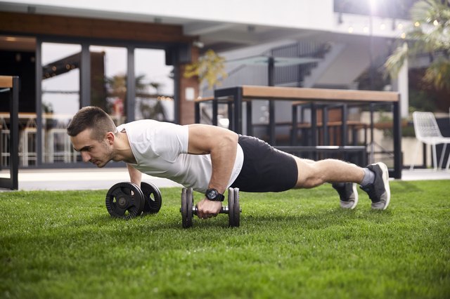 I did dumbbell push-ups every day for a week — here's what
