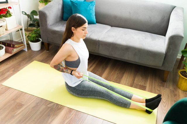 10 Spine Strengthening Exercises from a Doctor | livestrong