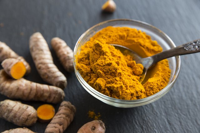 Turmeric Health Benefits and Risks | livestrong