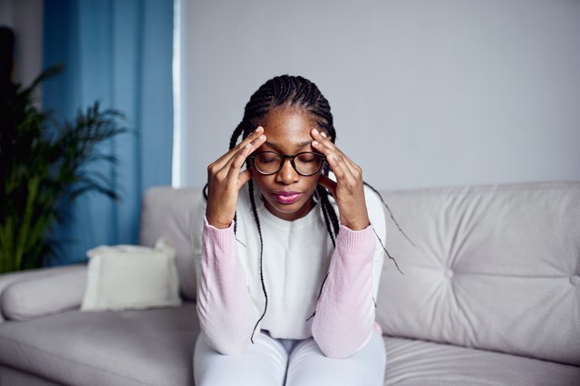 Silent Migraine: Symptoms, Causes And Ways To Feel Better | Livestrong