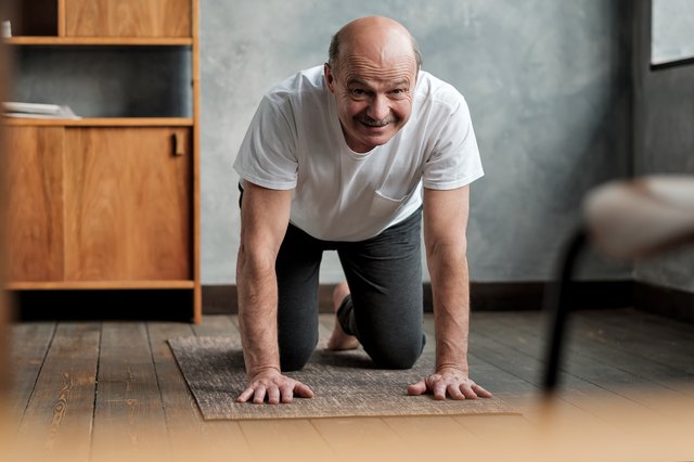 How to Do the Cat-Cow Yoga Pose for Bladder Control | livestrong