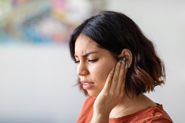 headache nausea sensitivity to light and sound