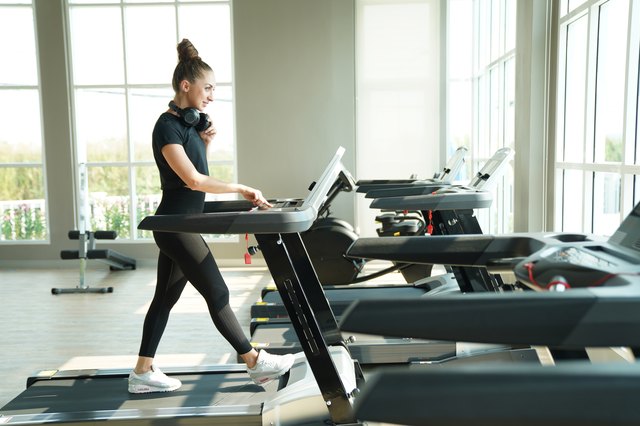 how-to-get-rid-of-back-pain-caused-by-a-treadmill-livestrong