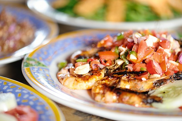 Roasted Shrimp With Tomatoes