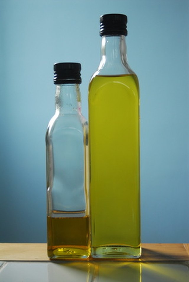 how-to-flush-your-liver-with-olive-oil-lemon-juice-livestrong