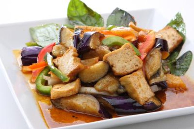 How Many Calories Are in Tofu? | Livestrong.com