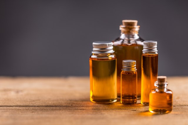 Essential aroma oil