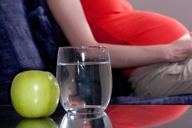 why-does-drinking-water-help-with-pregnancy-cramps-livestrong