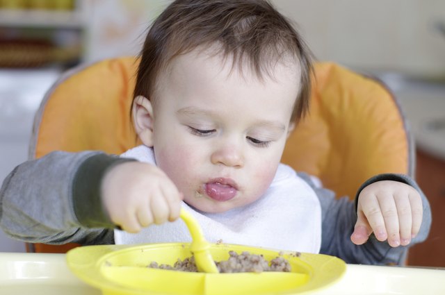 Finger Foods for 11-Month-Old Babies | Livestrong.com
