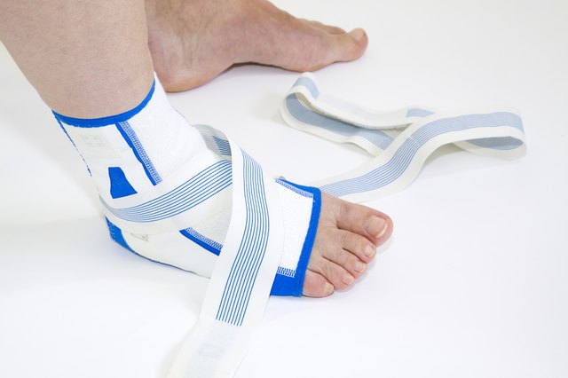 Do Ankle Braces Help Prevent Injury During Exercise? | Livestrong.com