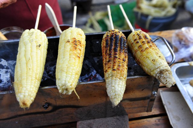 Grilled corn on the cob
