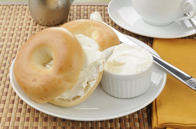 Sliced bagel with cream cheese