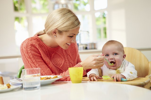 is-my-baby-hungry-infant-feeding-cues-and-how-to-interpret-them