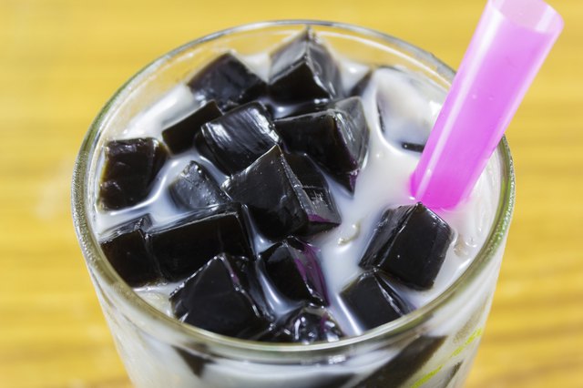 grass jelly in glass