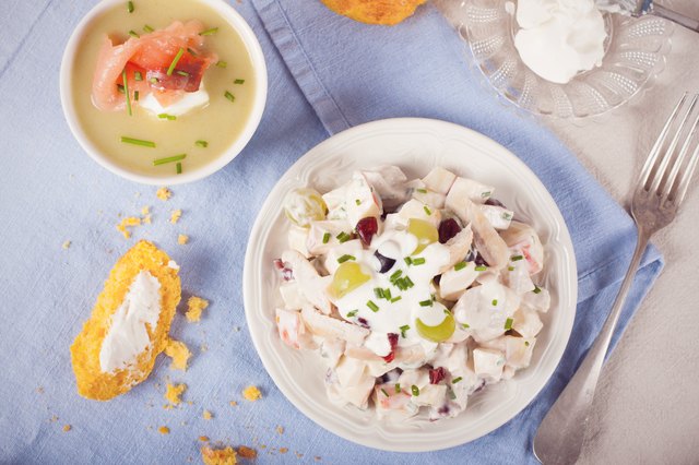 Chicken salad with grapes, apples and cranberries