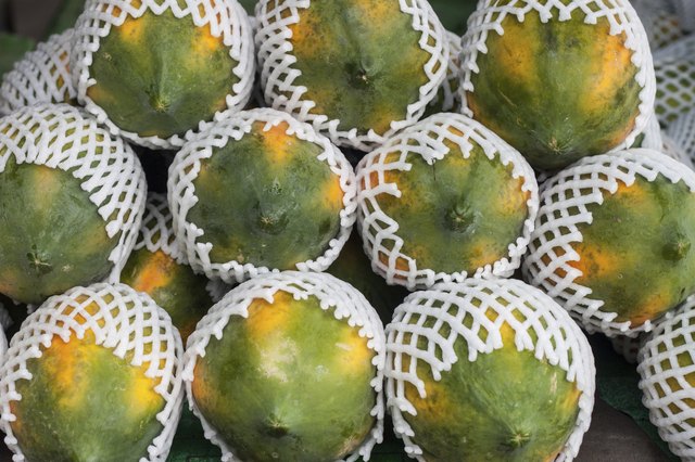 Papaya in the market