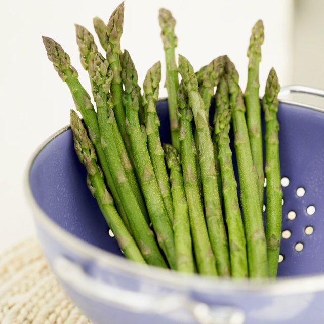 Asparagus in a colander