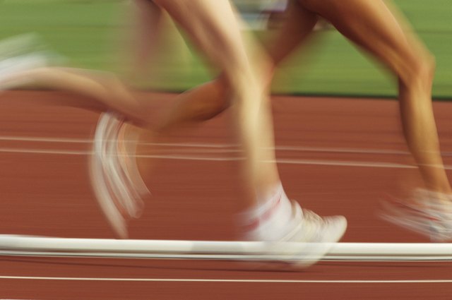 Track runners, low section