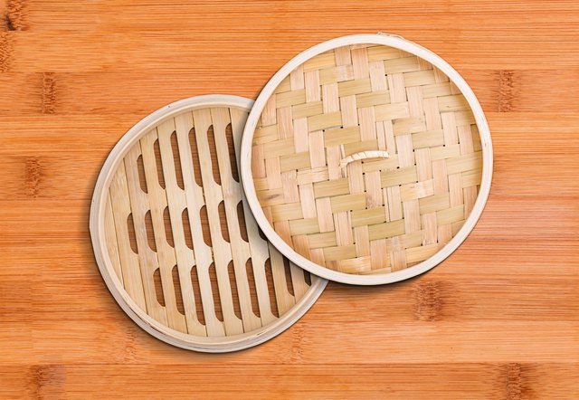 Bamboo steamer