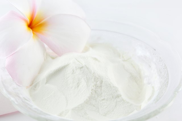 Collagen powder with flower