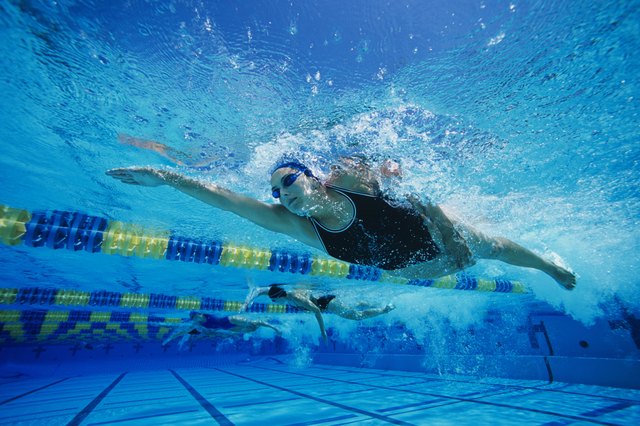 is-swimming-a-good-fat-burning-exercise-livestrong