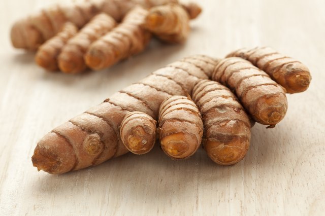 Fresh turmeric rhizome