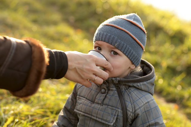 what helps my 1 year old cough