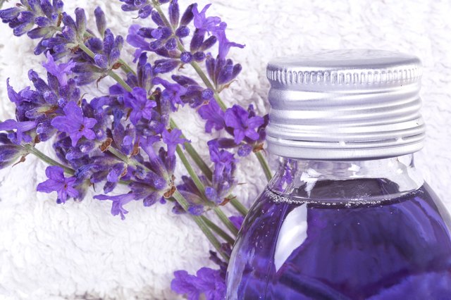 Lavender bathing oil