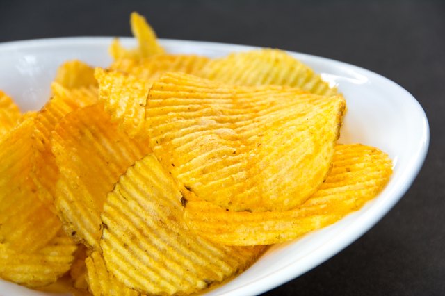 potato chips in bowl