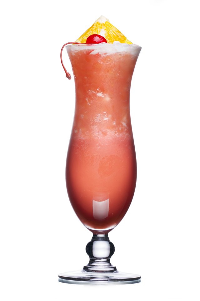 Alcoholic cocktail