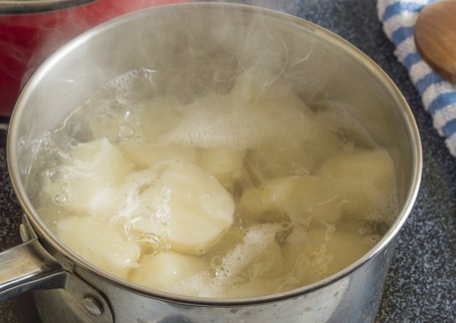 potatoes boiling