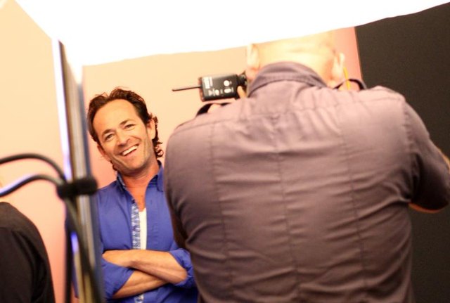 BEVERLY HILLS, CA - JULY 30: Executive producer/actor Luke Perry of UP Entertainments “Welcome Home” attends the Getty Images Portrait Studio powered by Samsung Galaxy at 2015 Summer TCAs at The Beverly Hilton Hotel on July 30, 2015, in Beverly Hills, California. (Photo by Tommaso Boddi/Getty Images for Samsung)