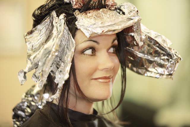 "Woman, having, her, hair, dyed"