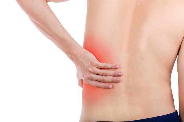 mid-back-pain-that-comes-goes-livestrong