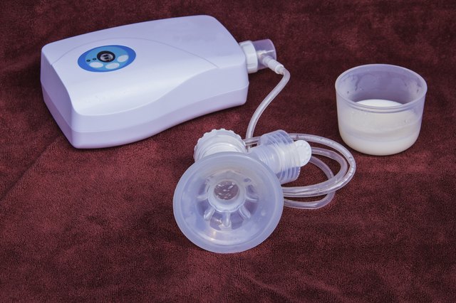 How to Wean Yourself Off the Breast Pump | Livestrong.com