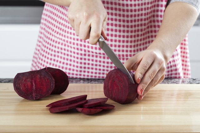 Cutting beetroot