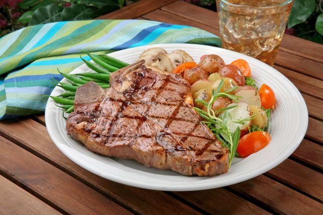 how-to-grill-a-1-inch-t-bone-steak-livestrong