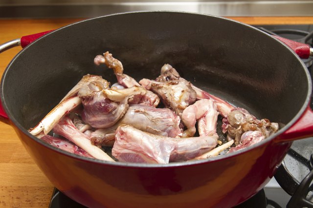 Cooking deer bones