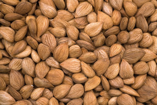 Eating Nuts During Breastfeeding