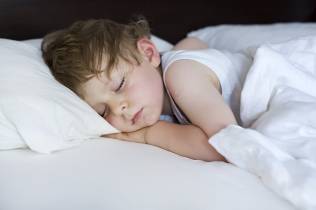 why-won-t-my-toddler-sleep-through-the-night-anymore-livestrong