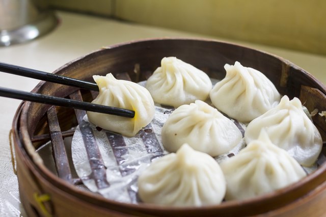 How Many Calories Are in Chinese Steamed Dumplings? | Livestrong.com