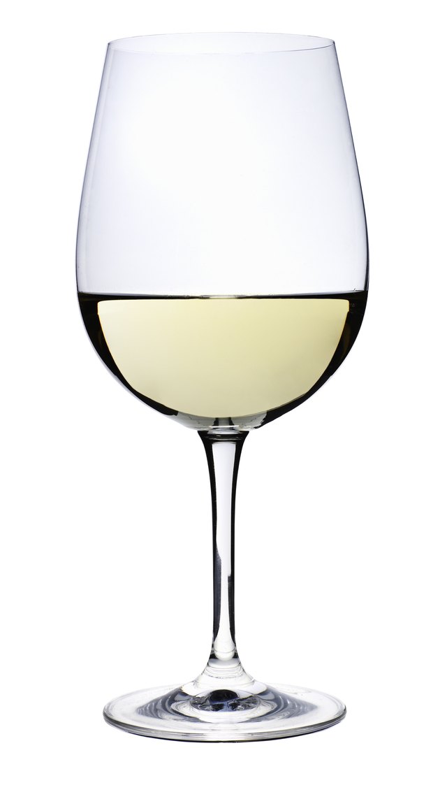 White wine, studio shot