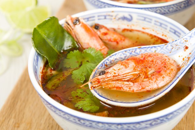 Tom Yum Goong (ต้มยำกุ้ง)