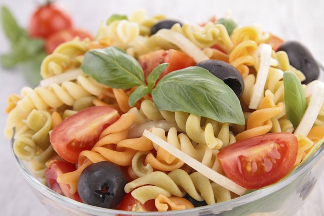 What Goes Well With Cold Pasta? | livestrong