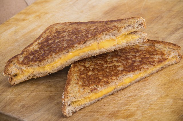grilled cheese sandwich