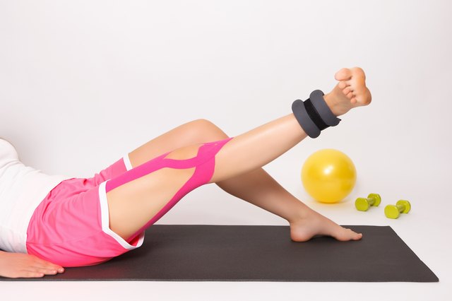 Physiotherapy with kinesio tape